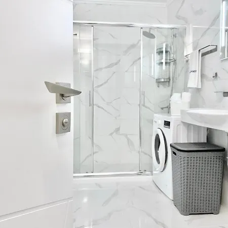 公寓 Modern For 4 Guests Sea View & Free Parking