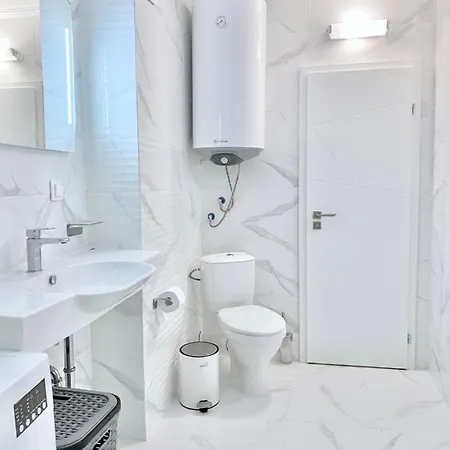 아파트 Modern For 4 Guests Sea View & Free Parking *